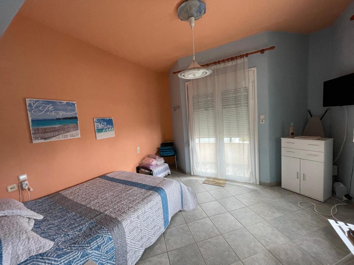 Seaside Apartment With Private Garden Неа-Анхиалос Экстерьер фото